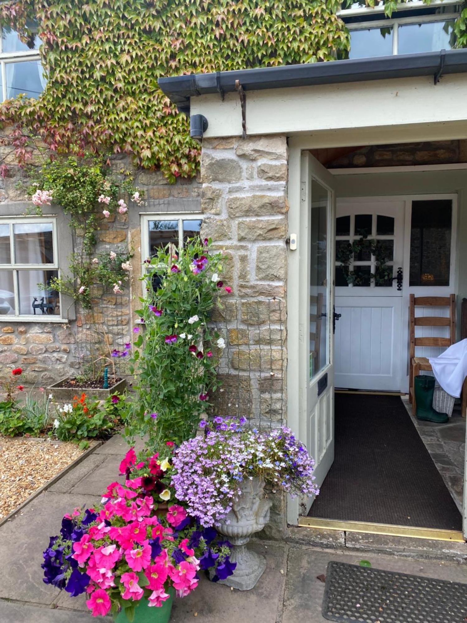 Chapel Cottage Clitheroe Road Waddington  Exterior foto